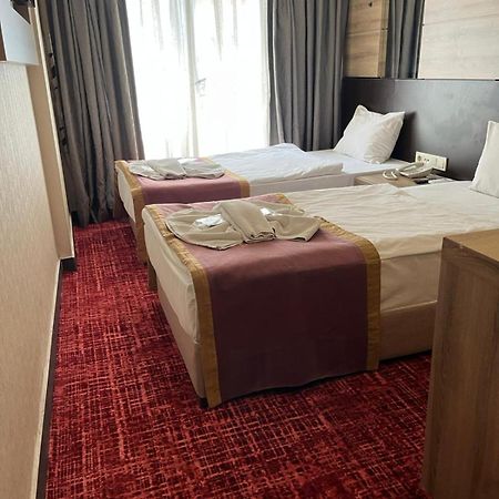 Nida Hotel Laleli Estambul Exterior foto